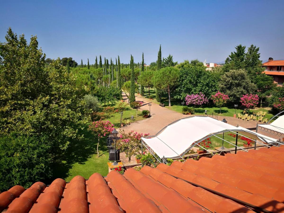 Fattoria La Principina Hotel & Congress Principina Terra Exteriör bild